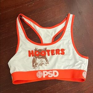 PSD White and Orange Hooters Sports Top